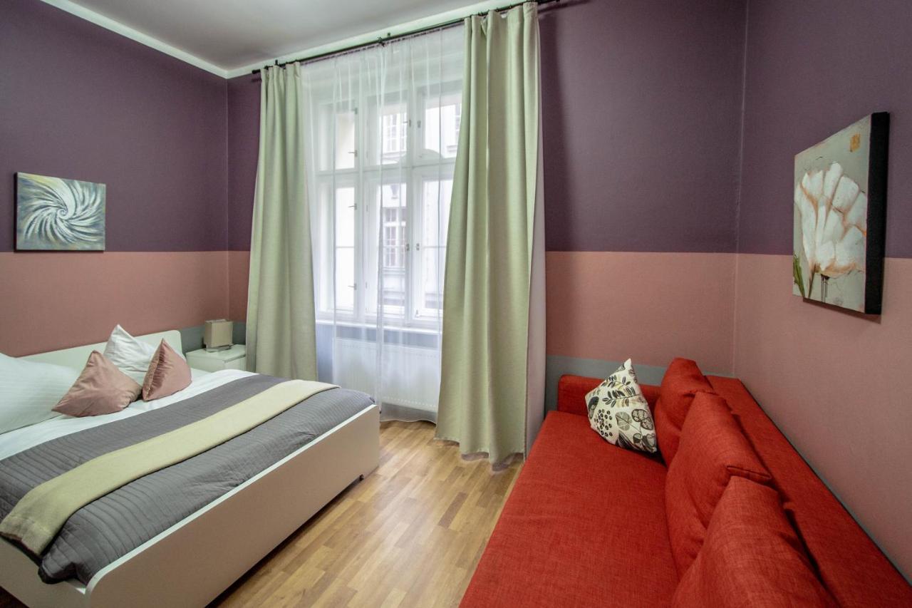 Ruzova Apartment By Ruterra Prag Eksteriør billede
